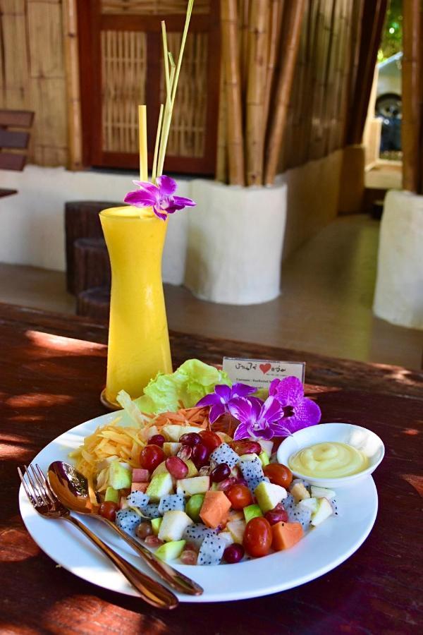 Ban Rai Jai Chaem - Spa Cafe & Homestay 外观 照片