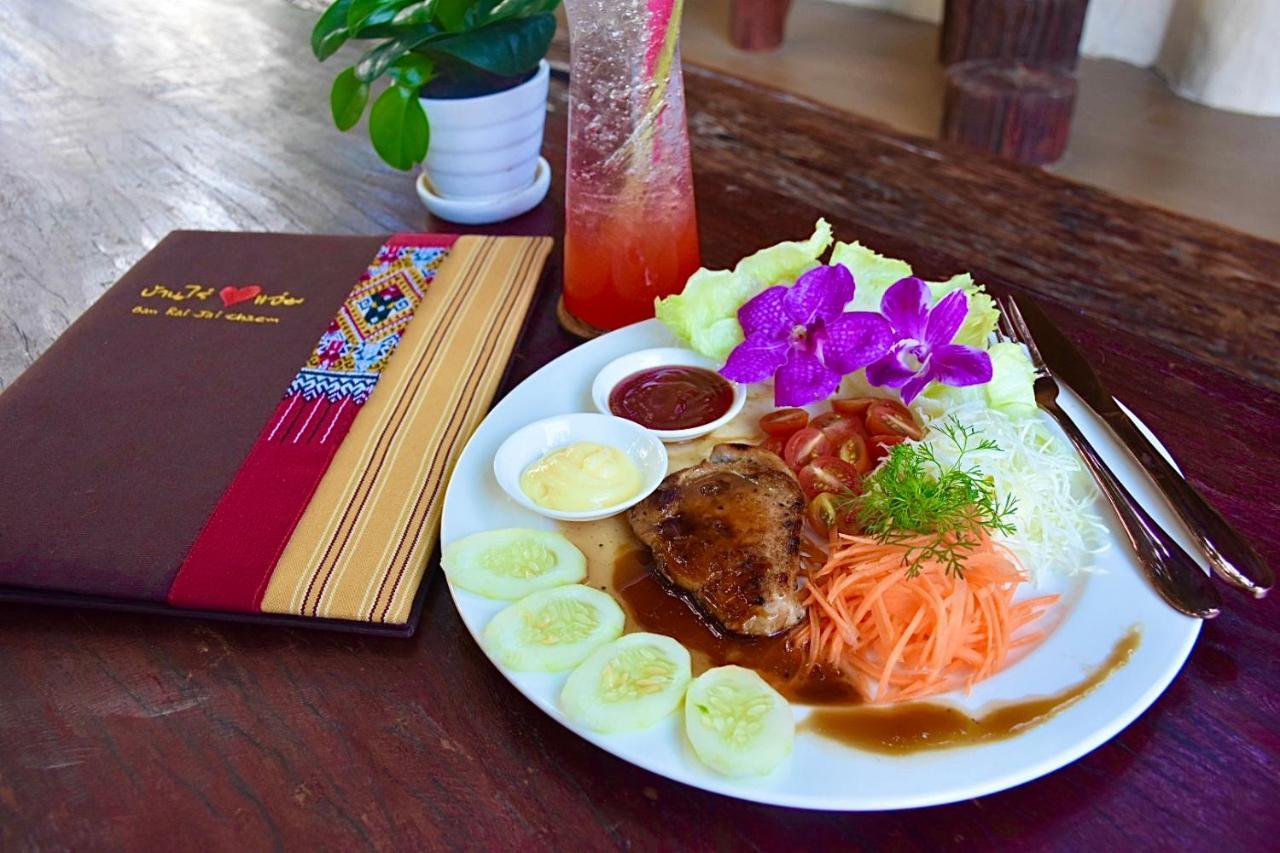 Ban Rai Jai Chaem - Spa Cafe & Homestay 外观 照片