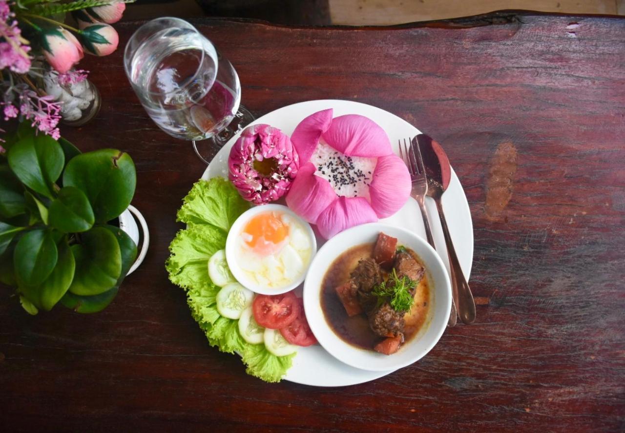 Ban Rai Jai Chaem - Spa Cafe & Homestay 外观 照片